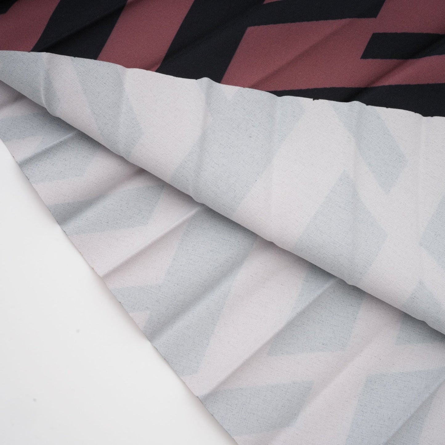 Désirée colorblock pleated top skirt matching set