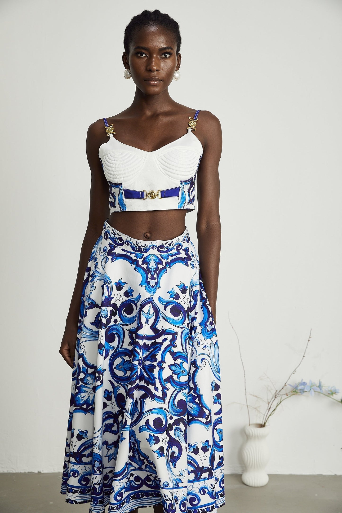 Allegra graphicprinted top skirt matching set