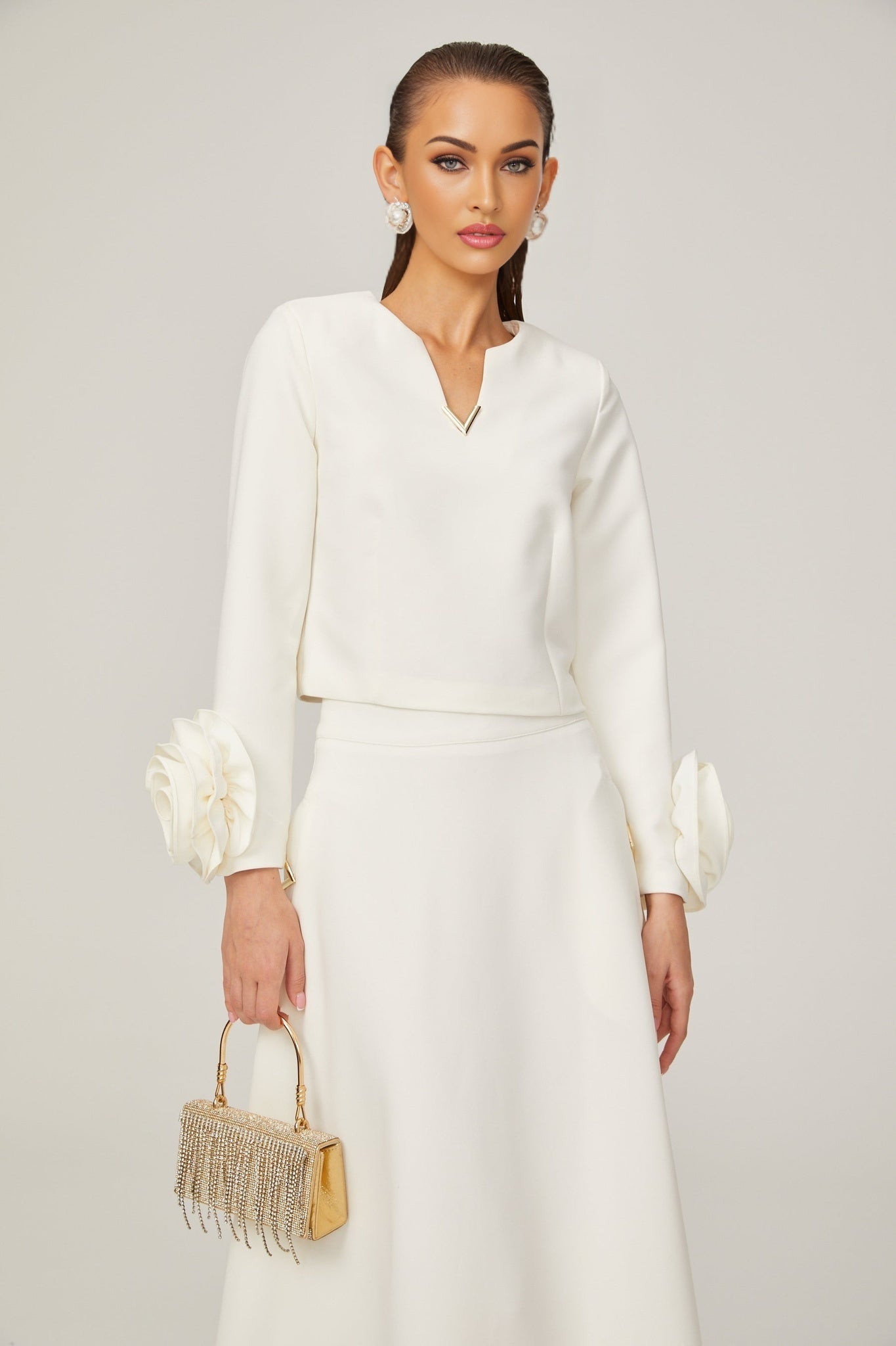 Hilaire white 3dpetal top skirt matching set