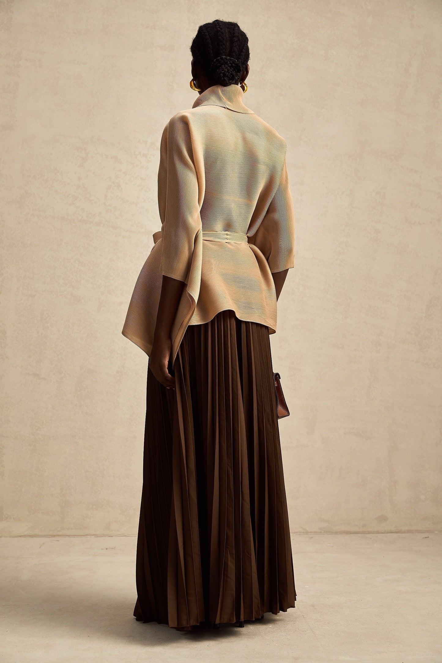 Adèle capedesign pleated top skirt matching set