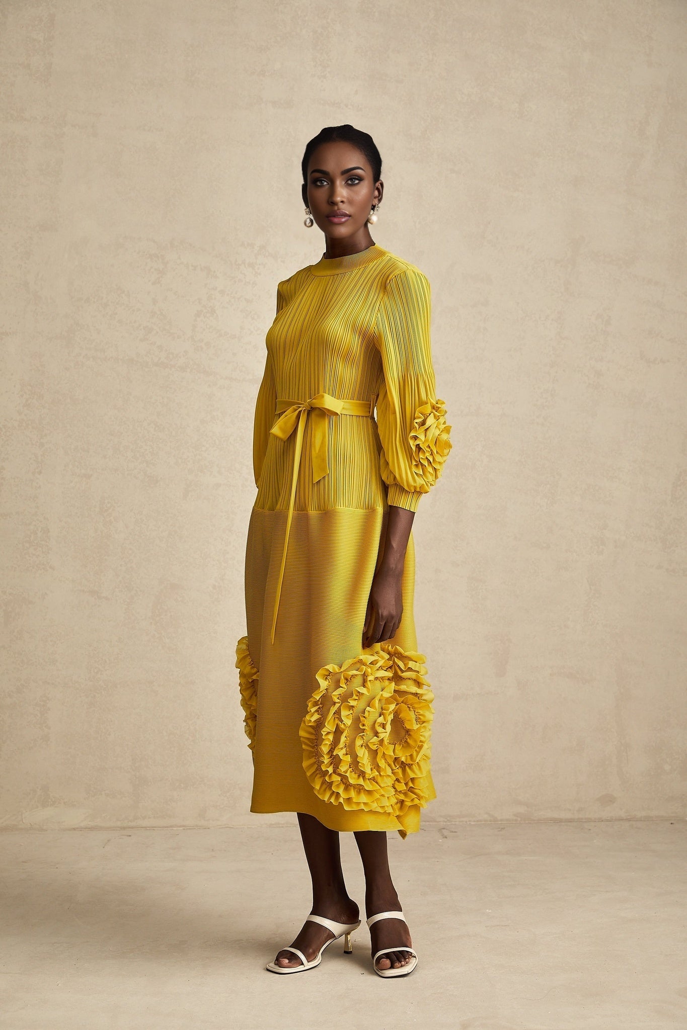Aïda yellow 3dpetal ruffled midi dress