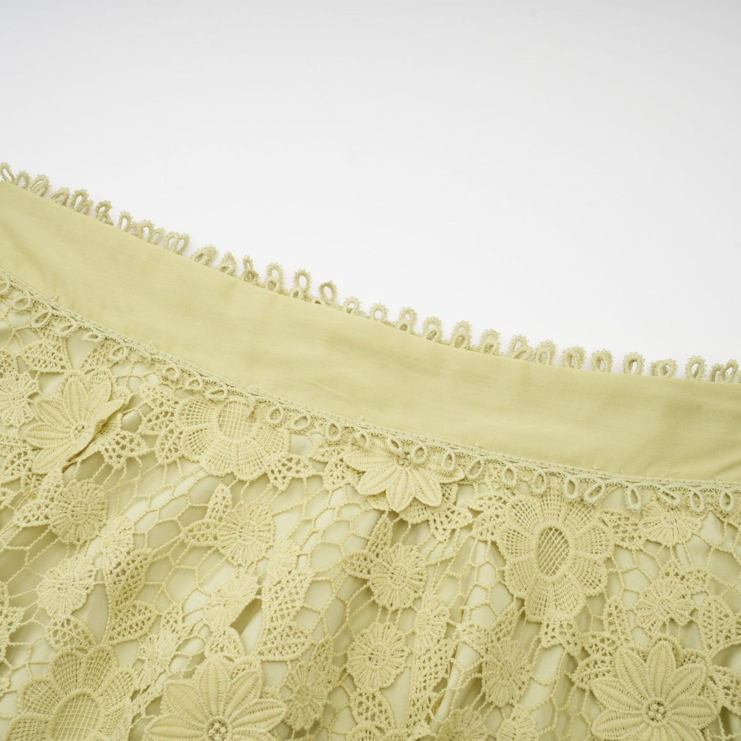 Hélène floral embroidered shirt skirt matching set