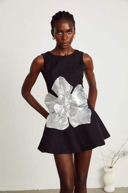 Maëlys black floralappliqué sleeveless mini dress