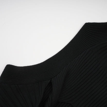 Émilie twistdetail highneck top