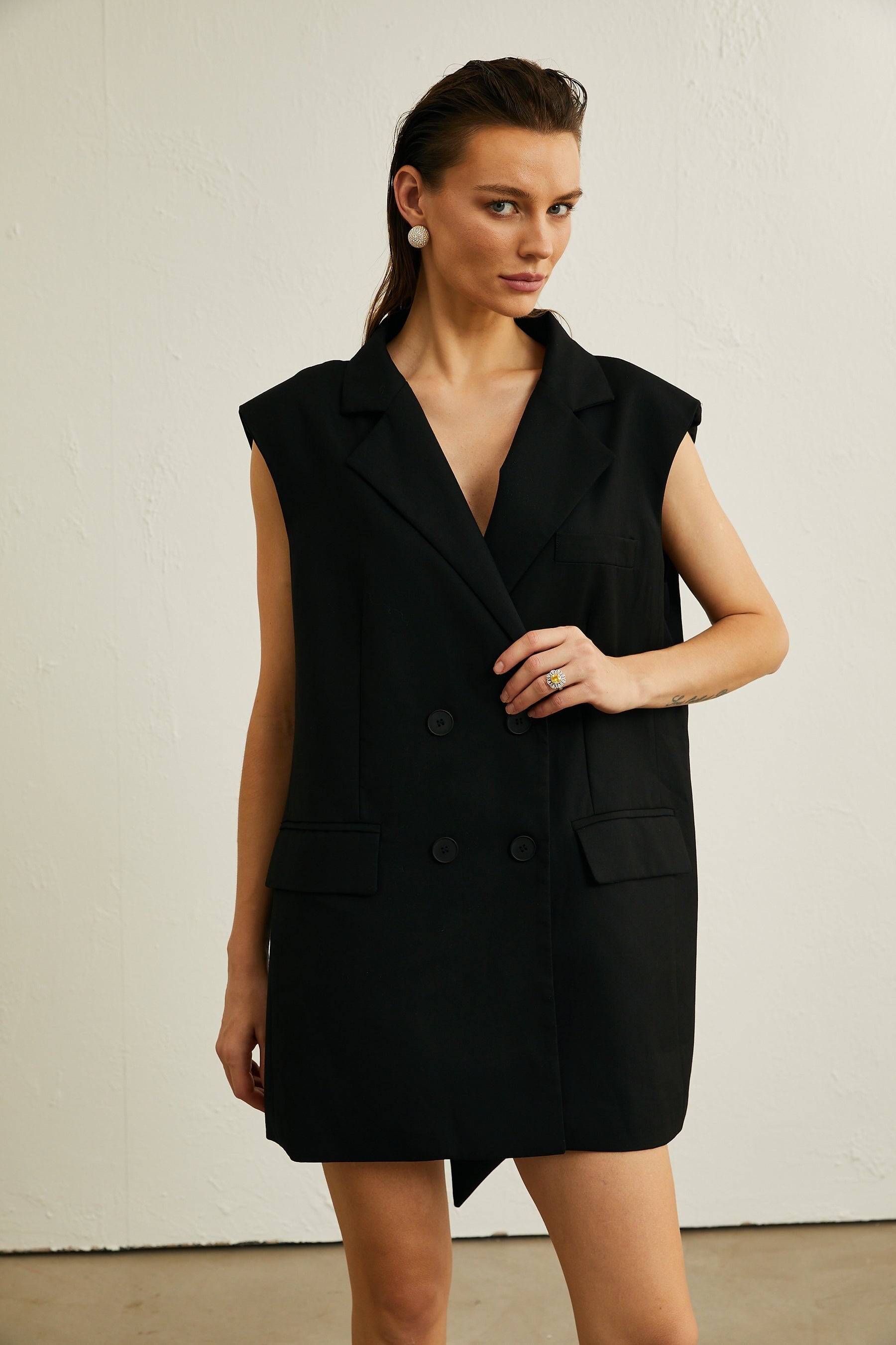 Irina bowdetail sleeveless blazer dress