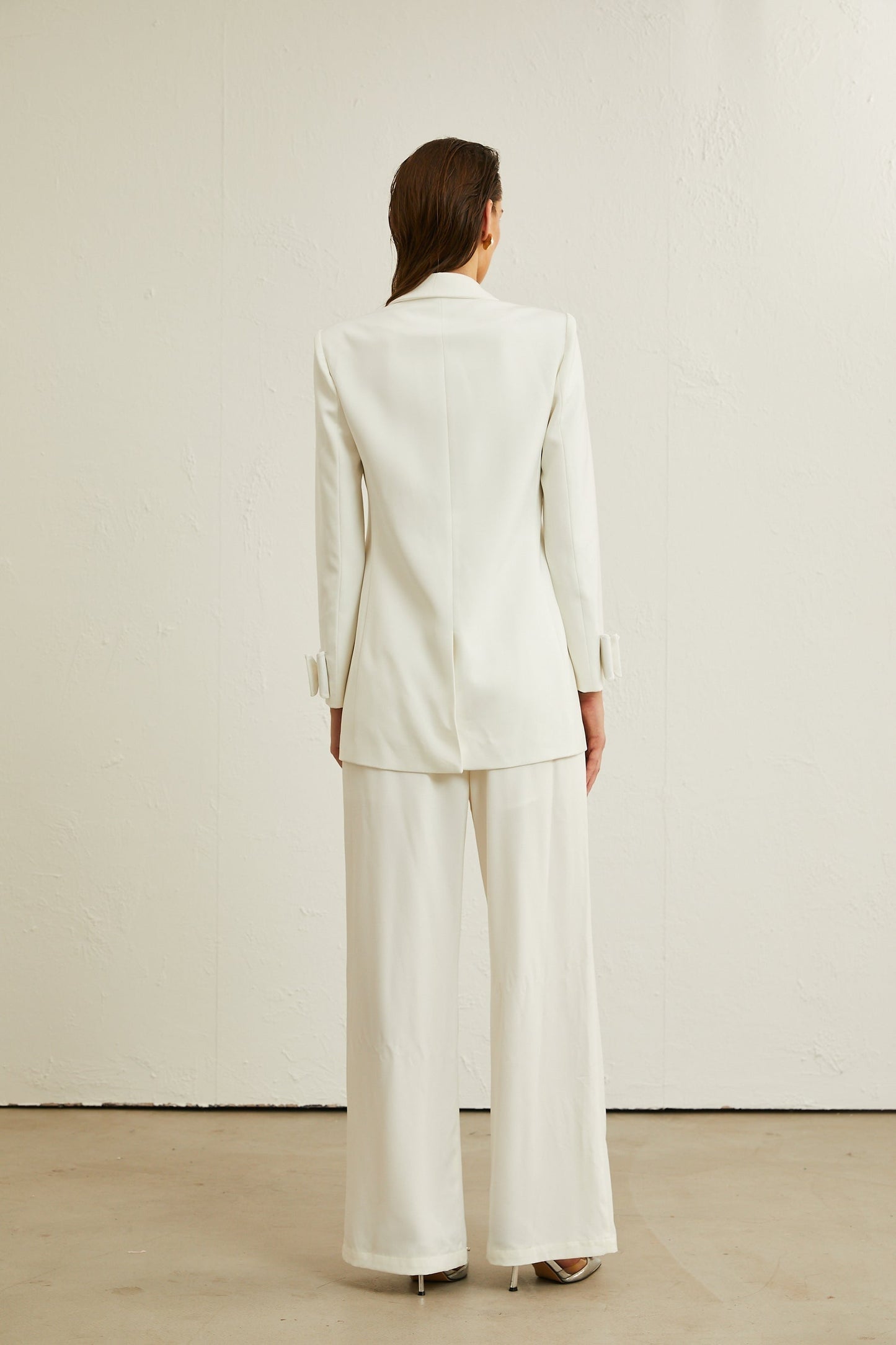 Margaux white bowembellished wool jacket