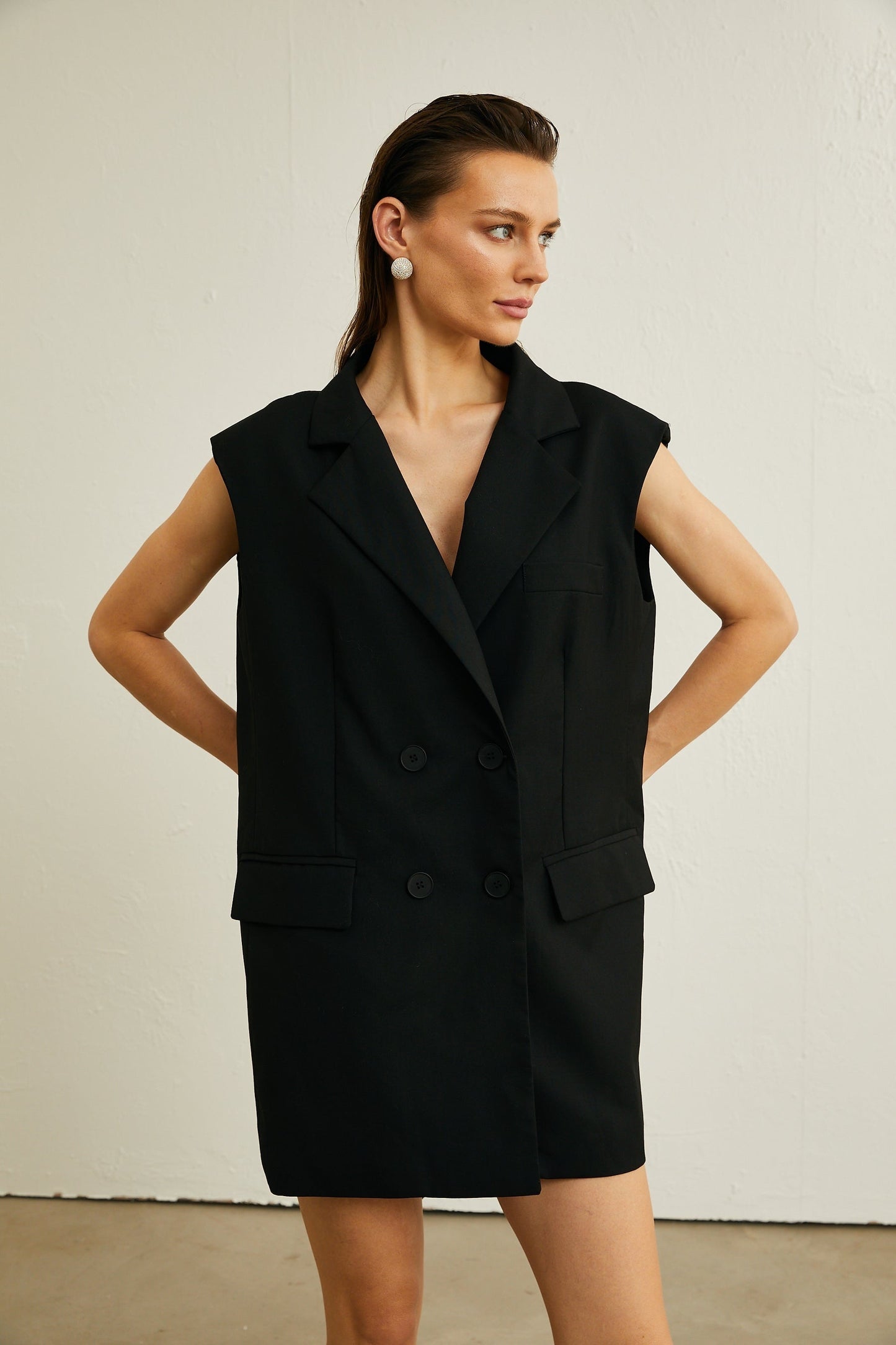 Irina bowdetail sleeveless blazer dress