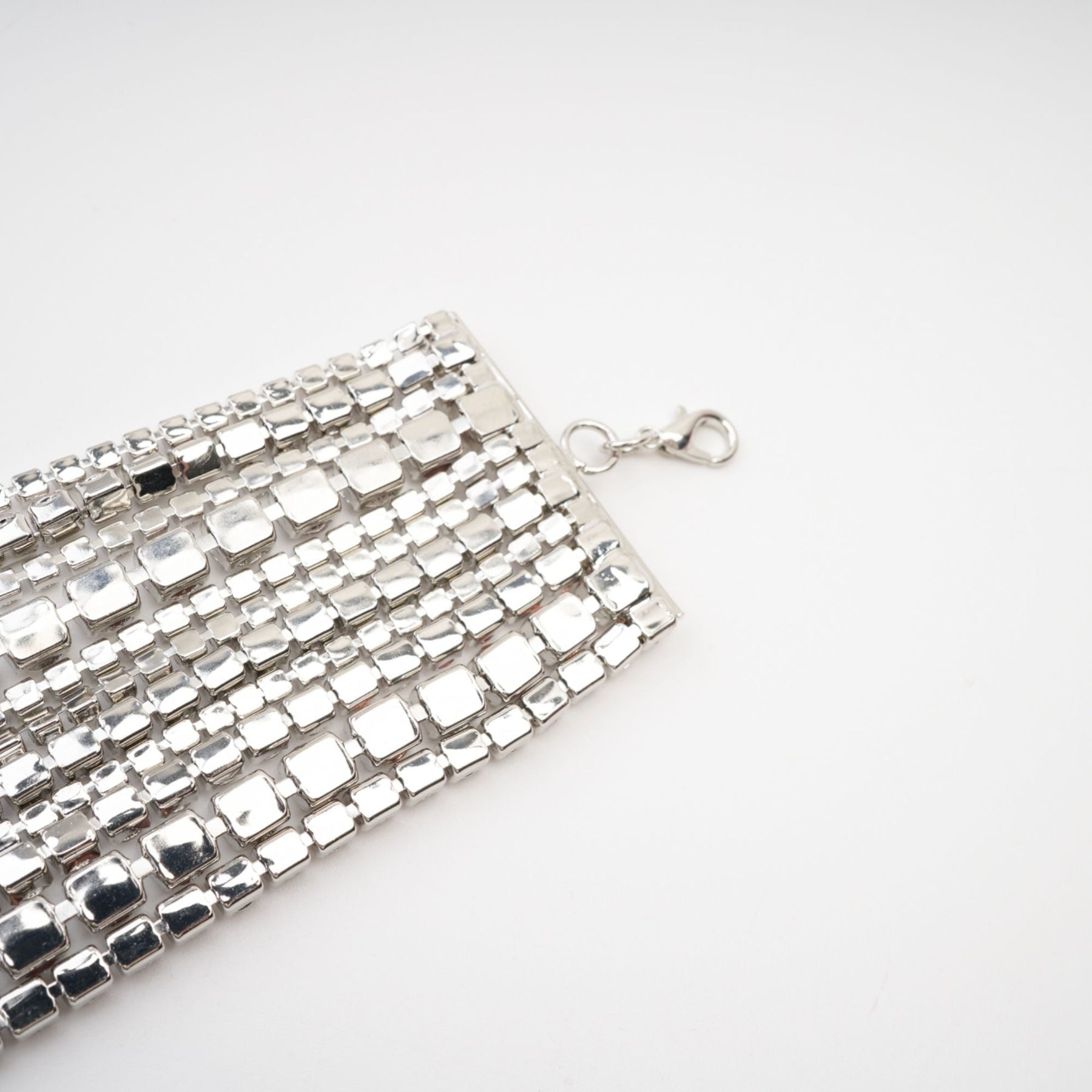 Sylvie crystalembellished necklace