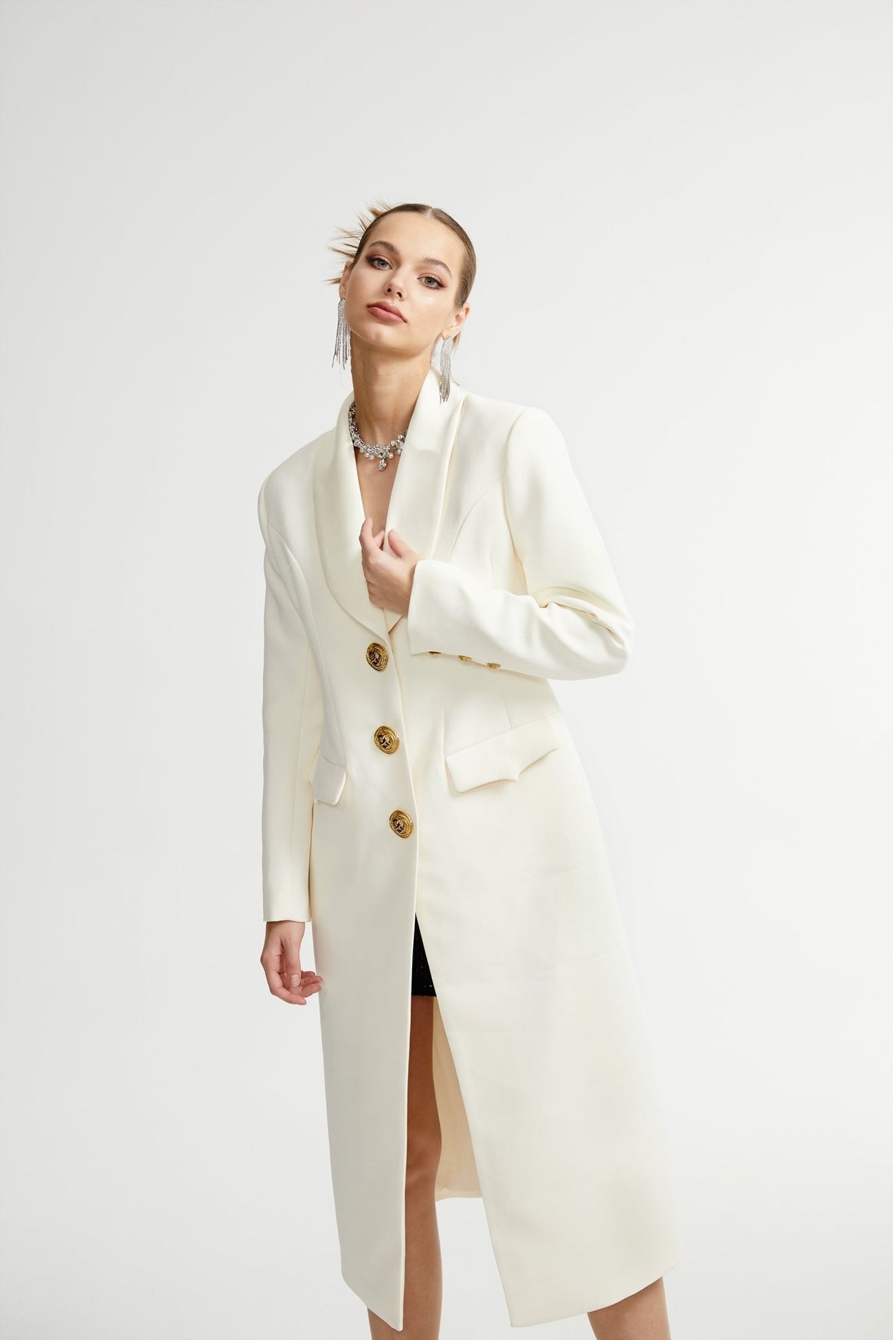Illyria white singlebreasted long coat