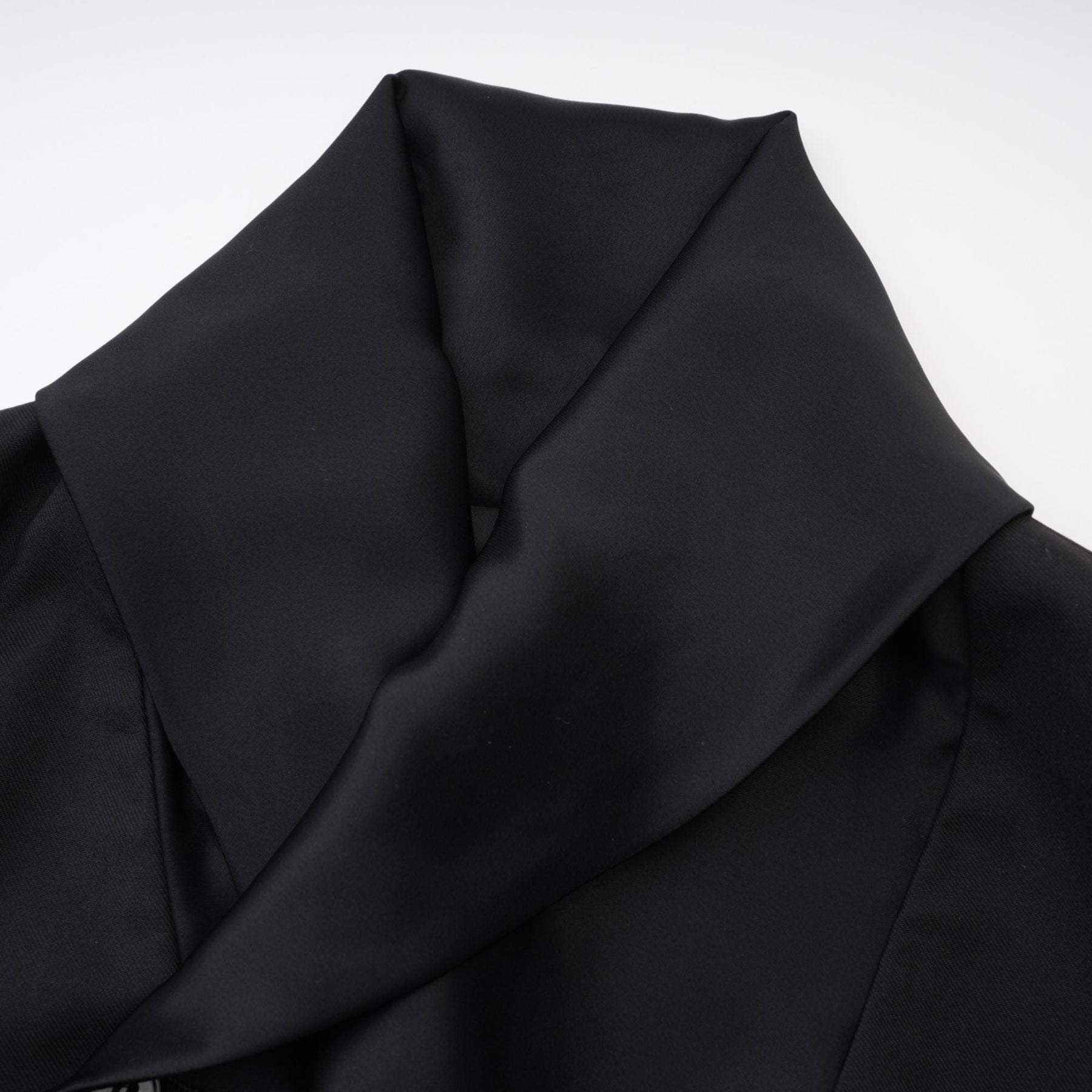 Rosalie shawllapel singlebreasted blazer