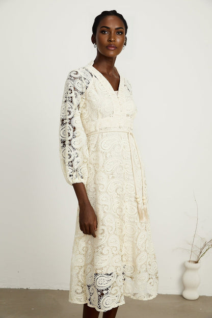Georgette paisleypattern lace midi dress
