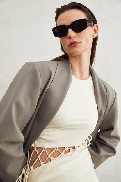 Béatrice grey collarless Vneck blazer