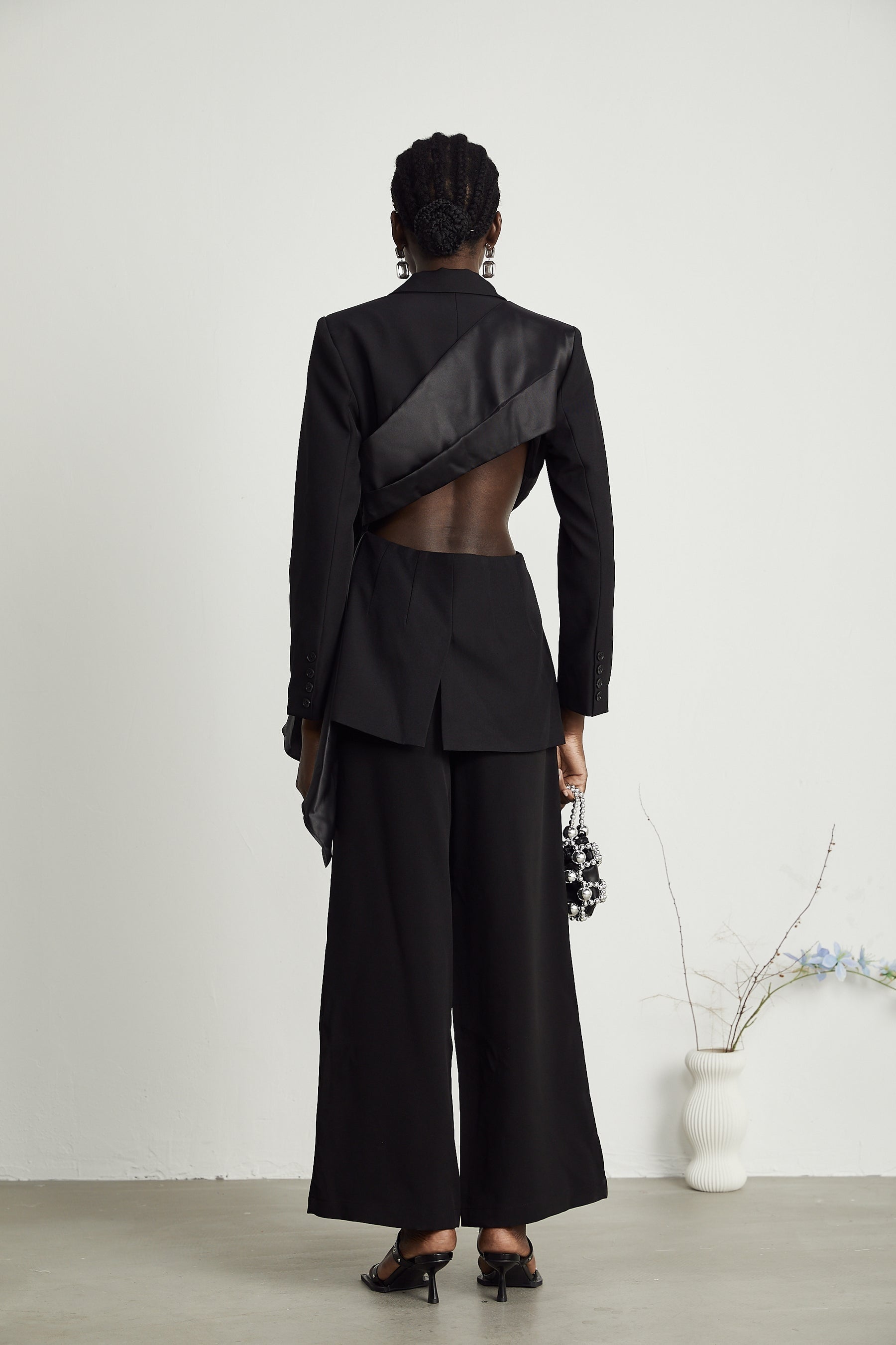 Capucine bowtie embellished blazer
