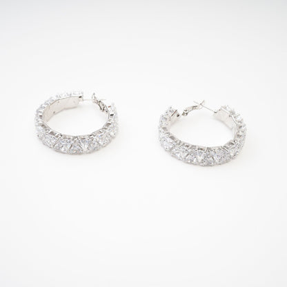Léa crystalembellished circle earrings