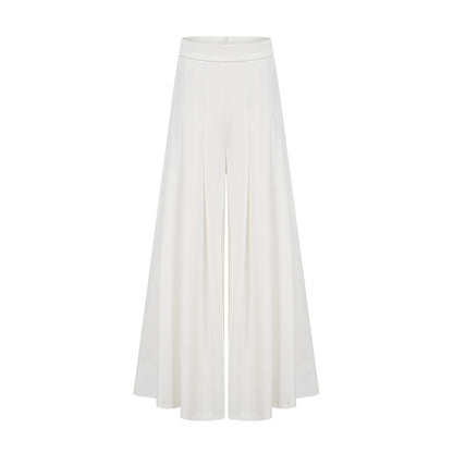 White creased fabric matching set with top and trousers called Adele
