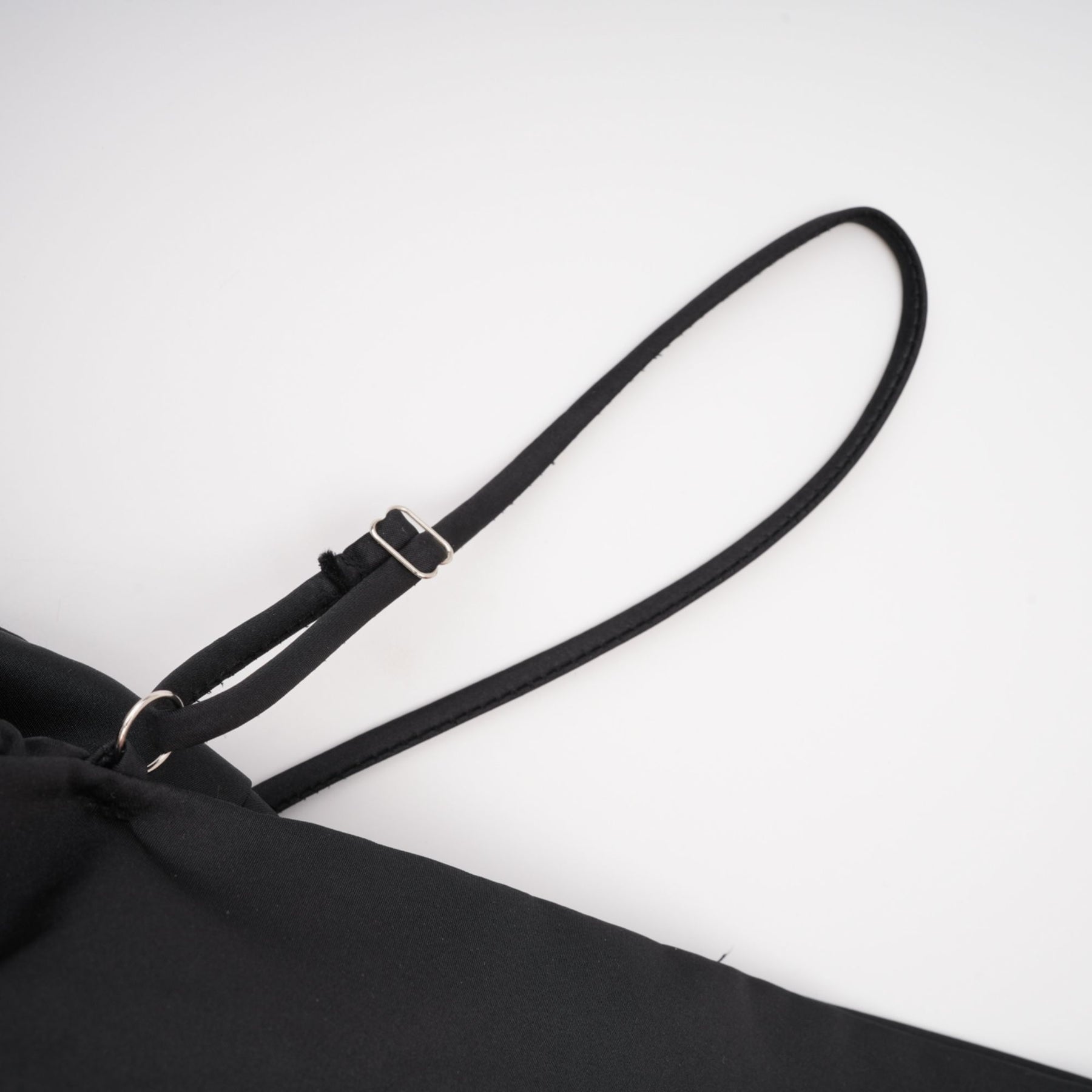Solène bowknot scoopback top in Black