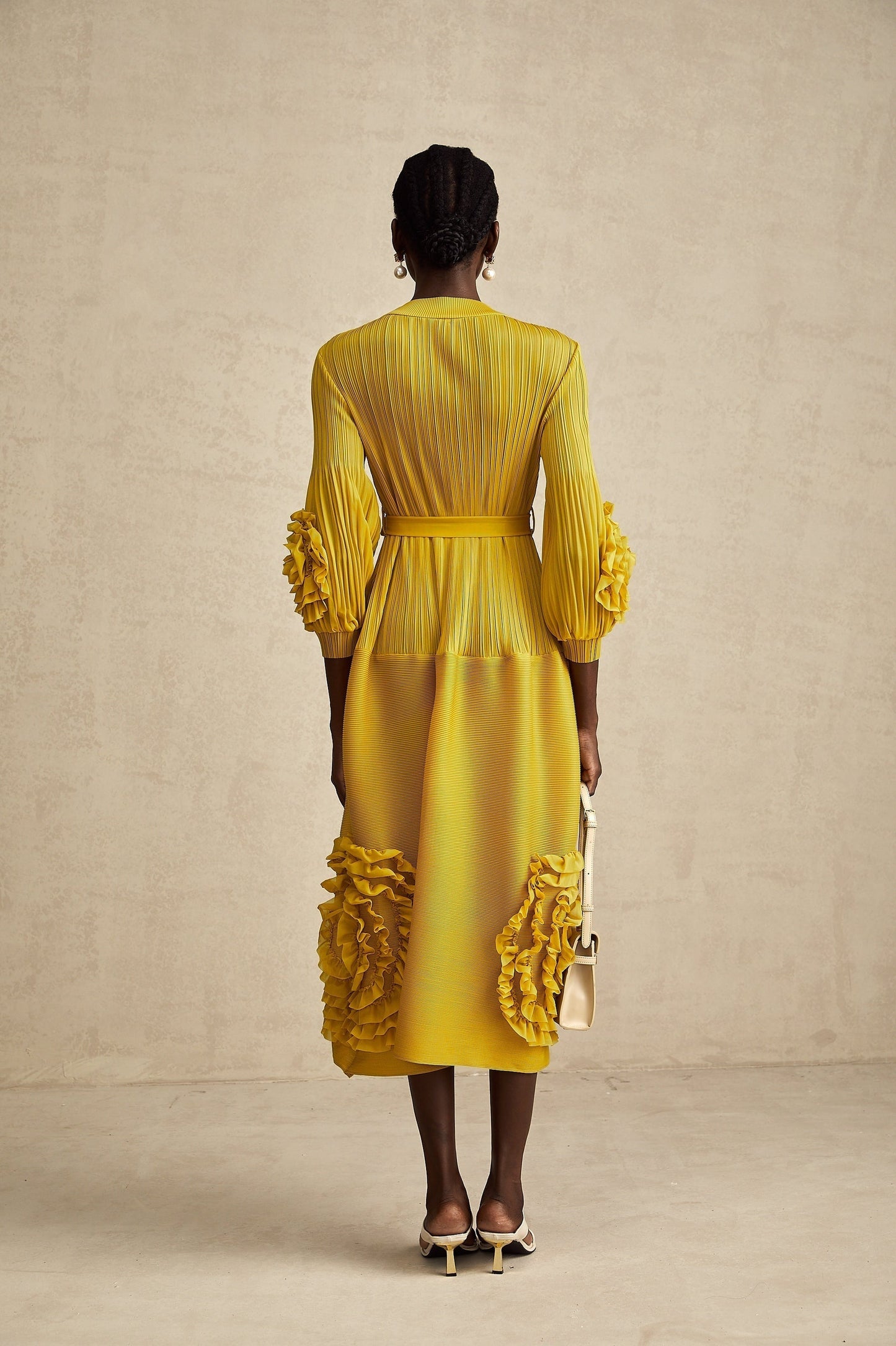 Aïda yellow 3dpetal ruffled midi dress