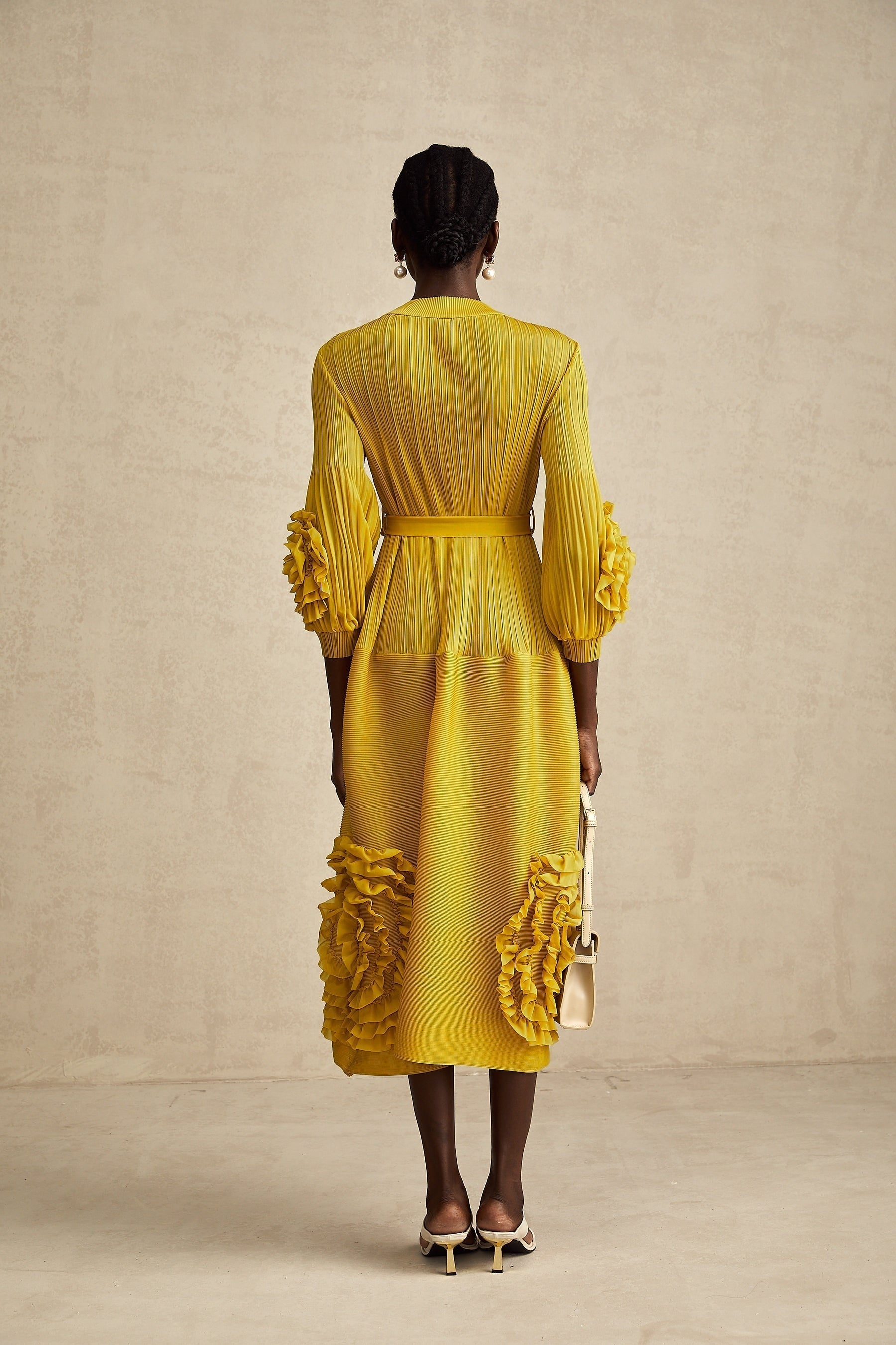 Aïda yellow 3dpetal ruffled midi dress