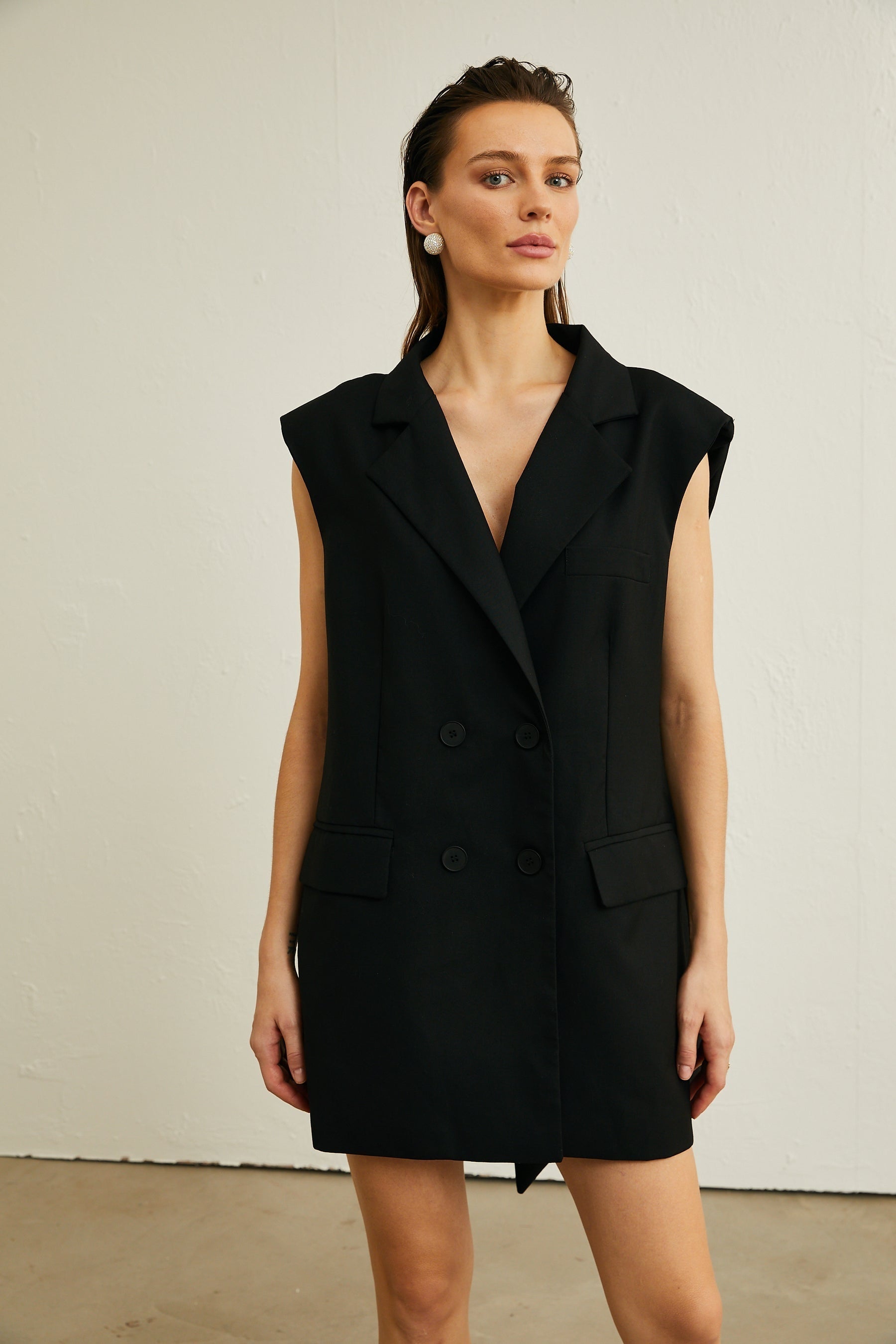 Irina bowdetail sleeveless blazer dress